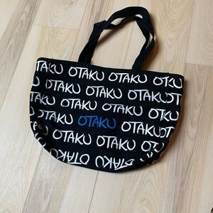 Otaku tote bag with zipper barely used